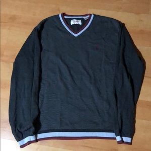 Penguin by munsingwear sweater. 100% cotton.